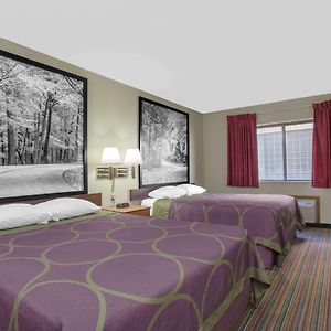 Super 8 By Wyndham Evansville East